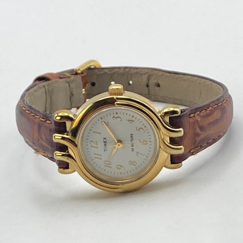 Vintage Timex Women's Watch 25mm Gold Tone Leather New Battery SMALL 7.5